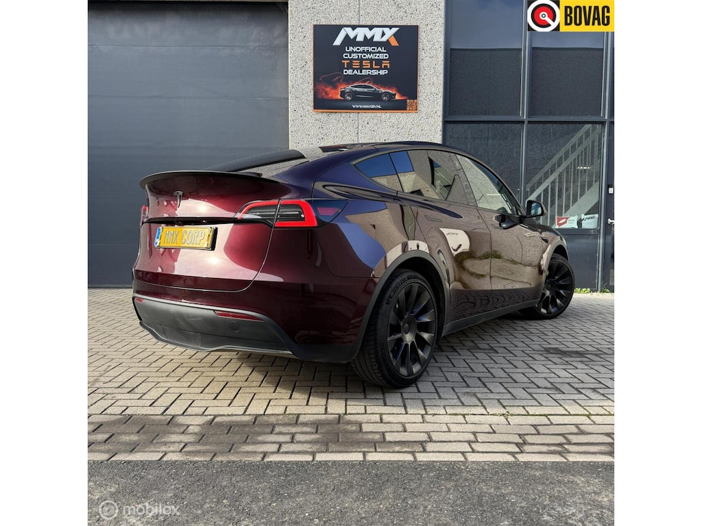 Tesla Model Y RWD Red Cherry MMX PACK