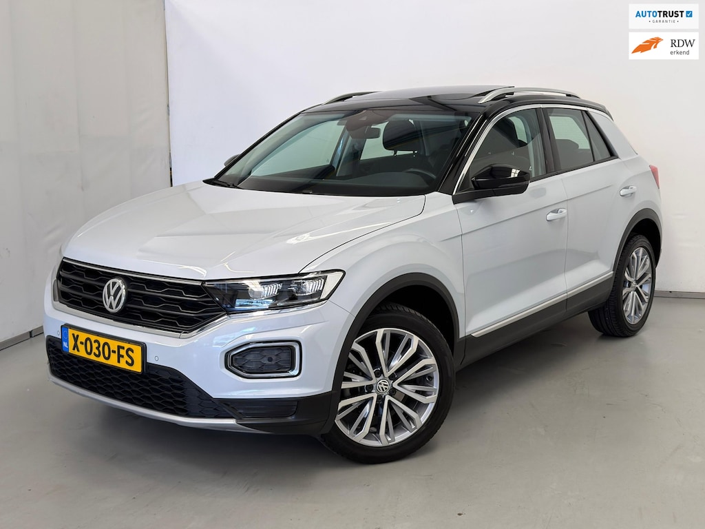 Volkswagen T-Roc 1.5 TSI Sport / Automaat / Stoelverwarming / Clima