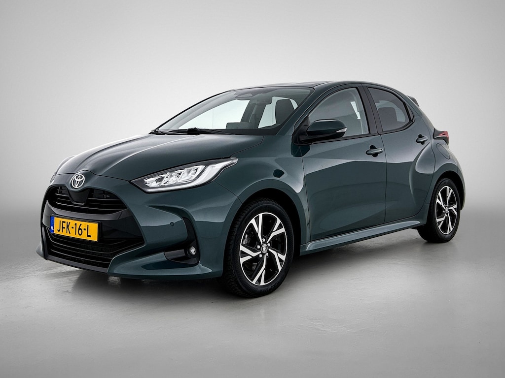 Toyota Yaris 1.5 Hybrid 115 Dynamic | Comfort Pack | PDC | Stuur-Stoelverwarming | Apple CarPlay / Android Auto (Navigatie) |