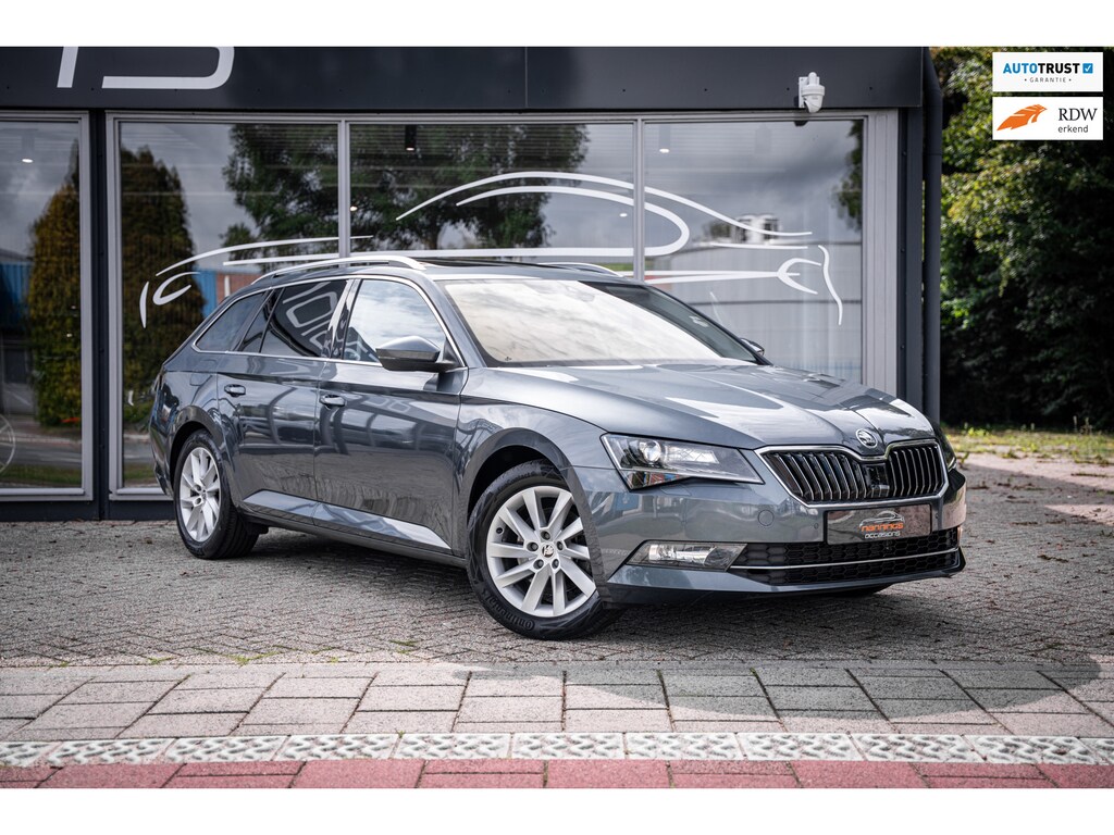 Skoda Superb Combi 1.5 TSI ACT Ambition Business|Trekh|Pano|Memory|CarPlay|DAB|