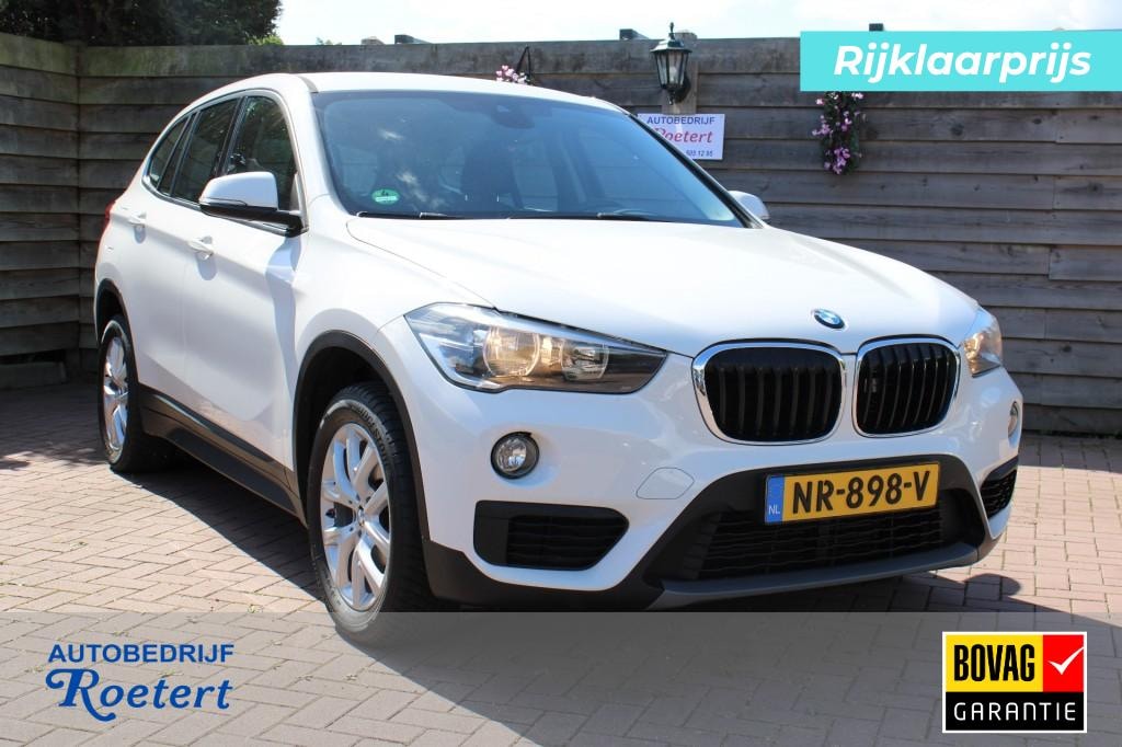 BMW X1 sDrive18i 136pk Essential ECC/Cruise/Navi/PDC/Stoelverw/Trekhaak