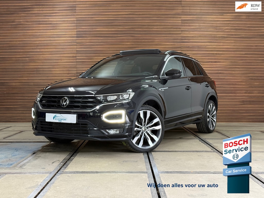 Volkswagen T-Roc 1.5 TSI 3x R-Line Executive | VOL! | Pano | Virtual | LED | Ambient | Rijassist Plus | Winterpakket | ACC | DAB+