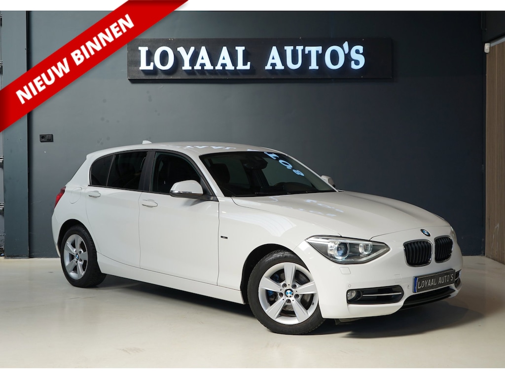 BMW 1-Serie 118i Business+ | PDC | STOELVERW. | NAVI | AIRCO | START/STOP | XENON |APK