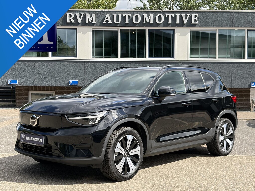 Volvo XC40 Recharge Plus SOH 92%| PILOT ASSIST ACC| ELEKTRISCHE ACHTERKLEP| DODE HOEK SENSOR |WARMTEPOMP| STOEL + STUURVERWARMING| ACHTERUITRIJCAMERA| RIJKLAAPRIJS INCL. 12 MND BOVAG GARANTIE|