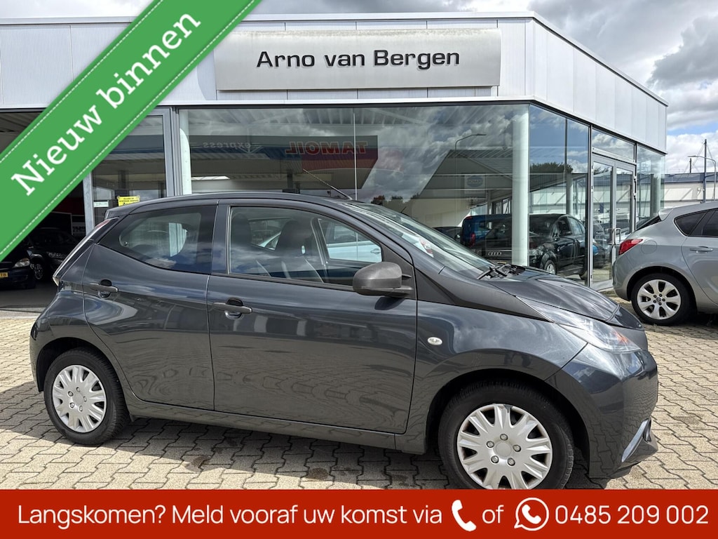 Toyota Aygo 1.0 VVT-i X FUN, airco, cruisecontrol.