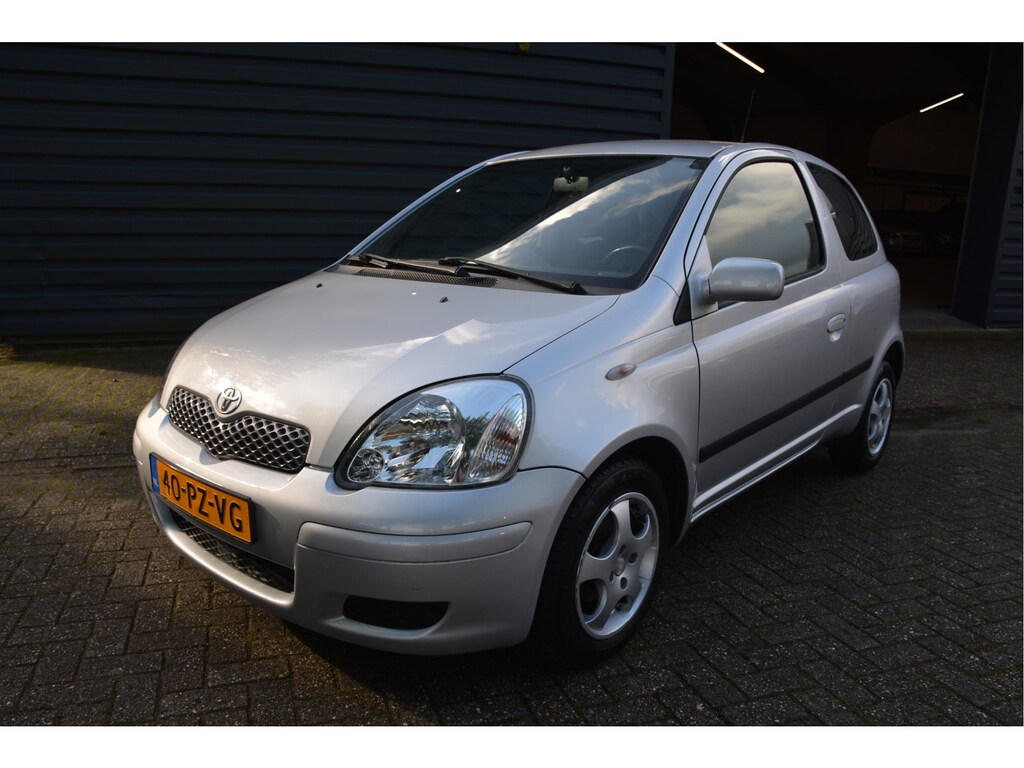 Toyota Yaris 1.3 VVT-i Sol Automaat Airco Centrale Deur Vergrendeling