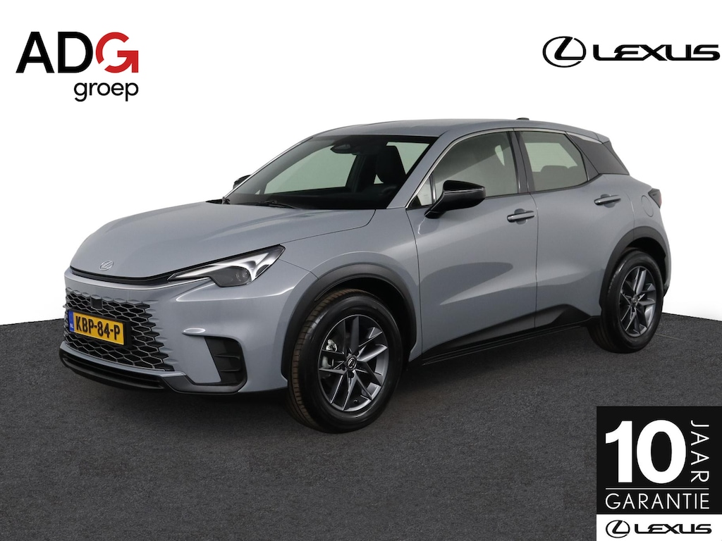 Lexus LBX 1.5 Business Line 2WD | Parkeersensoren | Apple Carplay / Android Auto | Dodehoekdetectie | Cruise control adaptief | stoel/stuurverwarming |