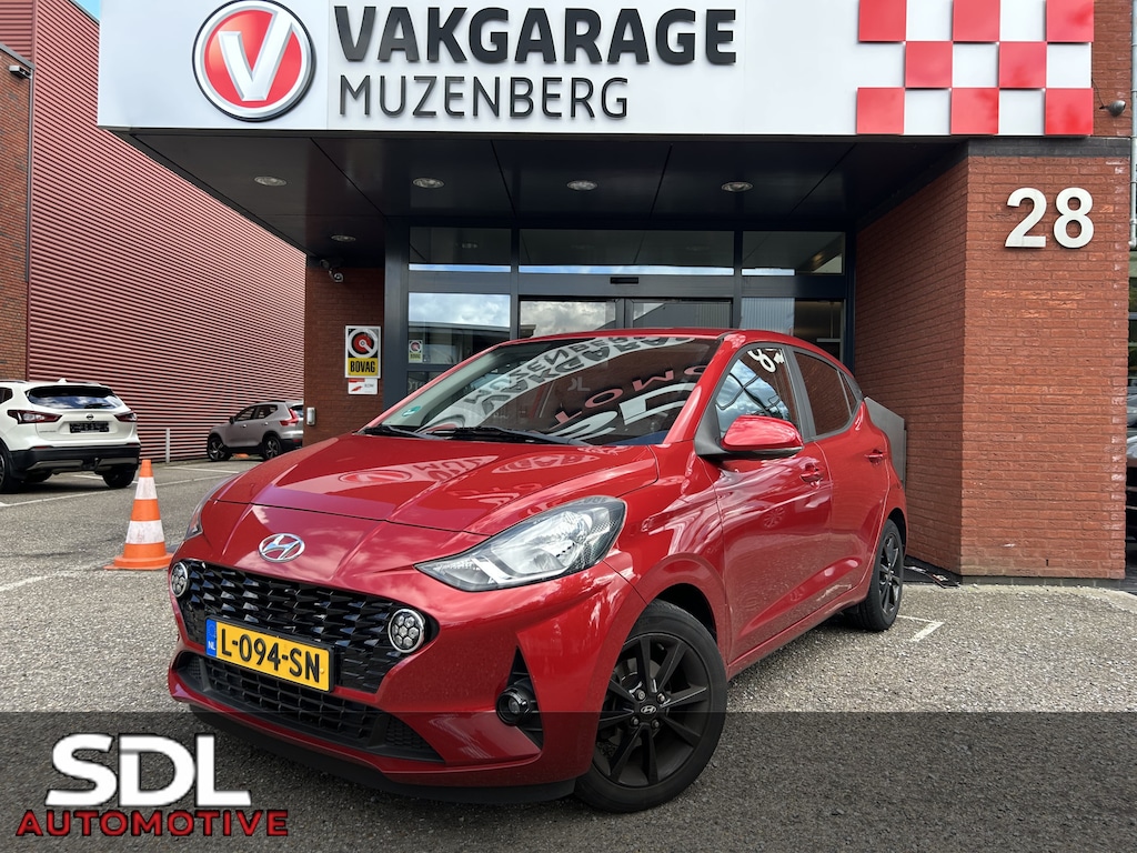 Hyundai i10 1.0 Comfort 1e EIGENAAR!! // APPLE CARPLAY / ANDROID AUTO // CRUISE // ELEK. RAMEN // LMV