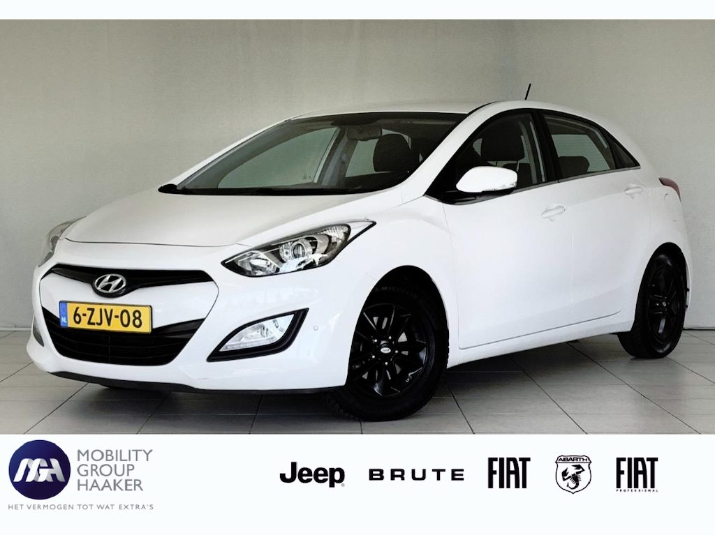 Hyundai i30 1.6 GDI i-Vision | Dealeronderhouden | Achteruitrijcamera | Trekhaak
