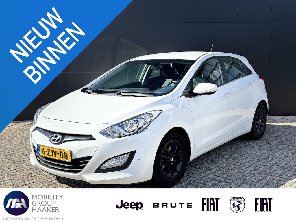 Hyundai i30 1.6 GDI i-Vision | Dealeronderhouden | Achteruitrijcamera | Trekhaak