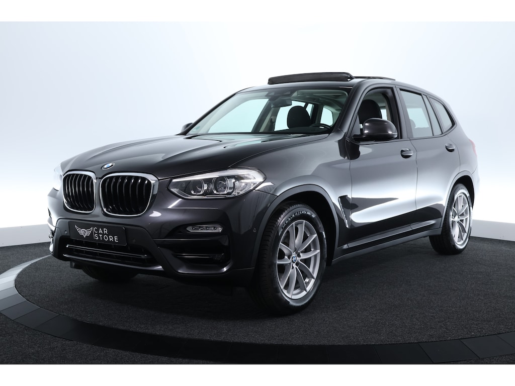 BMW X3 xDrive20i Launch Edition High Executive |PANO|HUD|CAMERA|ST VWM|CRUISE|CLIMA+++