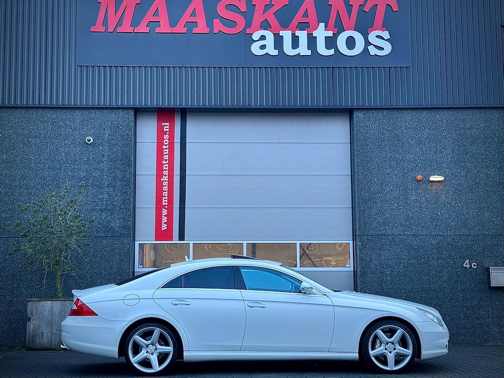 Mercedes-Benz CLS 350 Aut / Amg pack / Sunroof / Just serviced / History file / UNIQUE EXAMPLE!