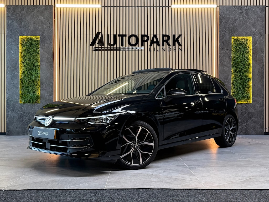 Volkswagen Golf 1.5 eTSI 50 Jahre|PANO|MASSAGE|HuD|MEMORY|IQ LIGHTS|KEYLESS|ACC|FABRIEKSGARANTI|CARPLAY|SFEERVERLICHTING|BOMVOL!