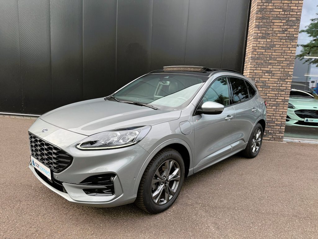 Ford Kuga 2.5 225pk PHEV ST-Line X Panorama, HUD, B&O, BLIS, Adop cruise, etc. etc.