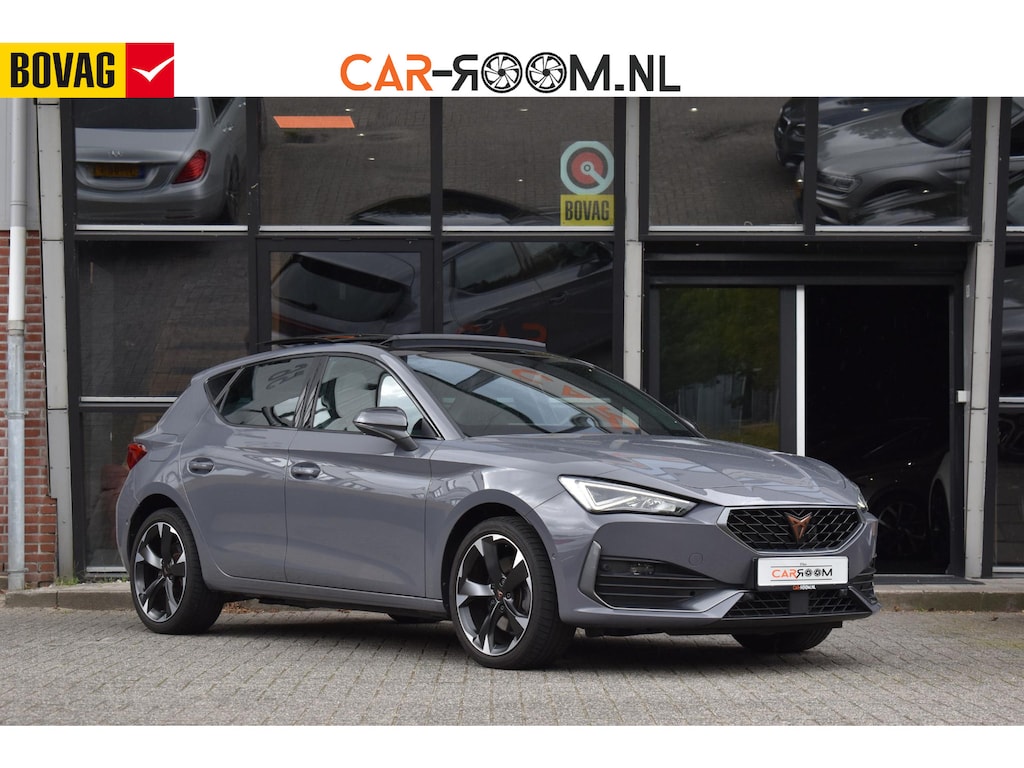 CUPRA Leon 1.4 e-Hybrid VZ Business Pano Keyless Lane Camera
