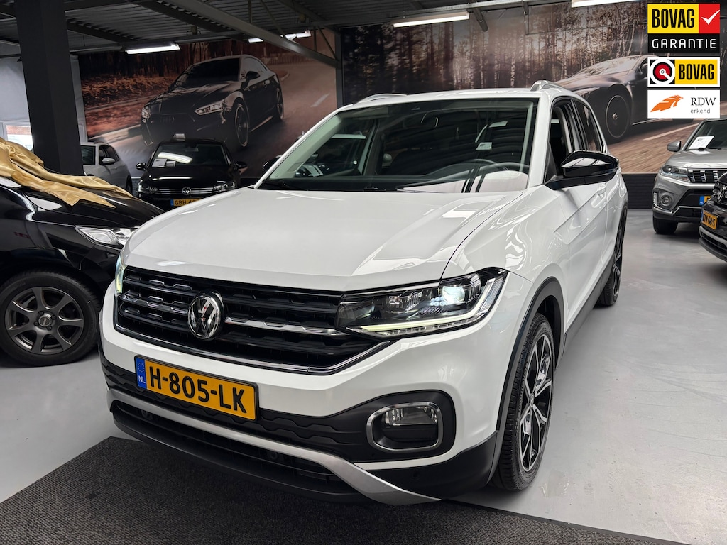 Volkswagen T-Cross 1.0 TSI Style / Navigatie / Stoelverwarming
