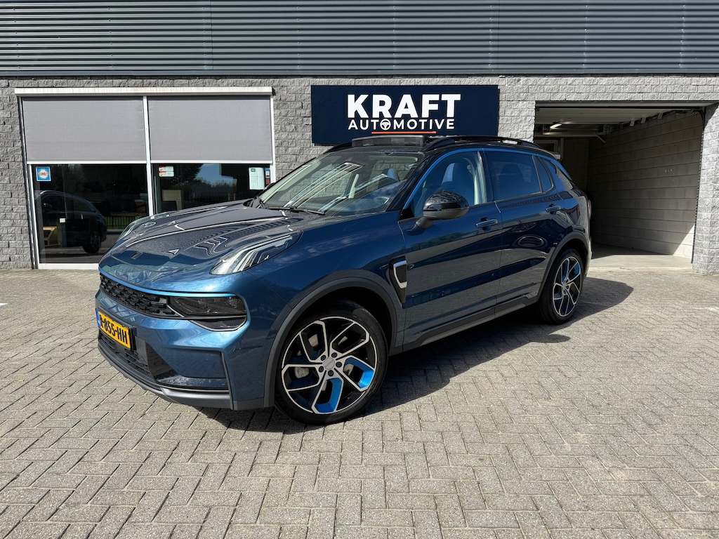 Lynk & Co 01 1.5 | Incl BTW | PANO | 360 Camera | Ambient | Infinity | Memory seats | ACC | Apple Carplay |