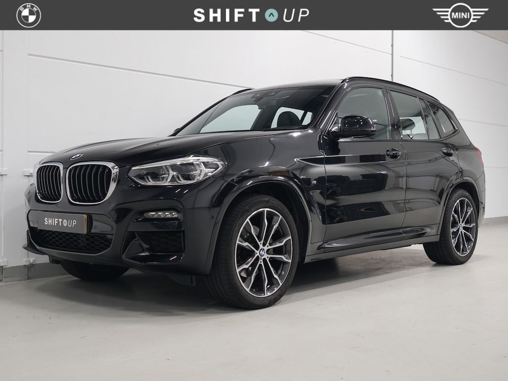 BMW X3 xDrive20i M-Sport | Panoramadak | Comfort Access | 20"