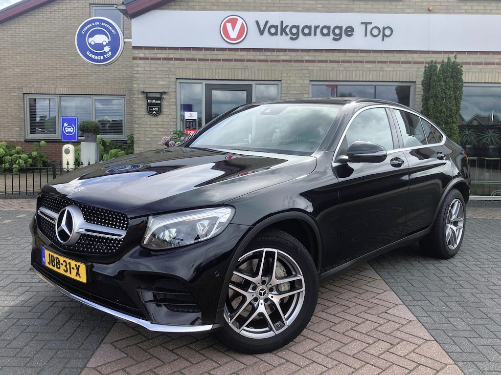 Mercedes-Benz GLC Coupe 250 4MATIC Busin.Sol. AMG | LED | Trekhaak | Camera