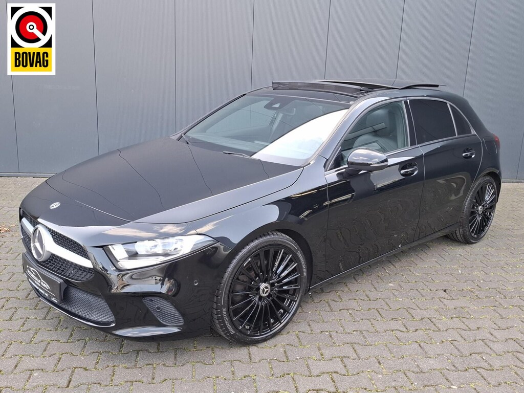 Mercedes-Benz A-klasse 180 AUTOMAAT / PANODAK / 12 MAANDEN GARANTIE!