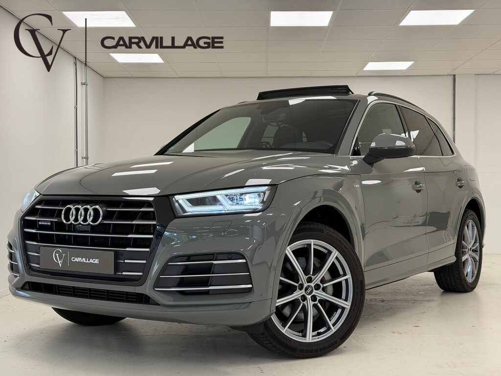 Audi Q5 55 TFSI e quattro Competition | Quantumgrau | Panoramadak | Massage |