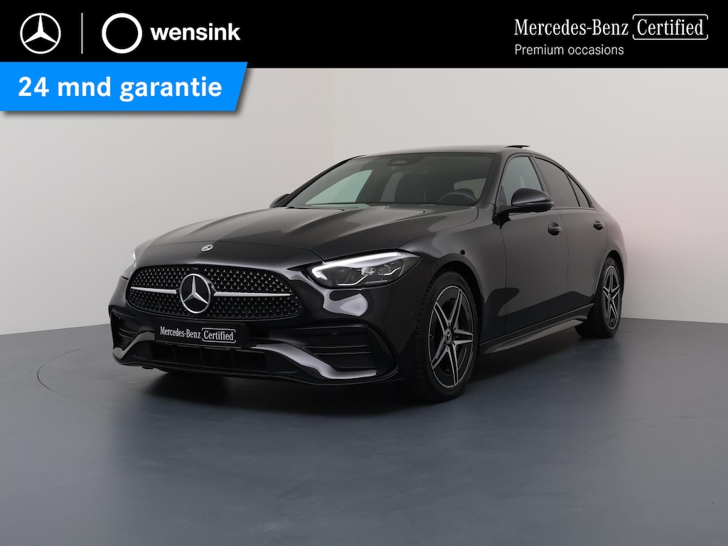 Mercedes-Benz C-klasse 180 AMG Line | Achteruitrijcamera | Panorama-schuifdak | Sfeerverlichting | Nightpakket | Stoelverwarming