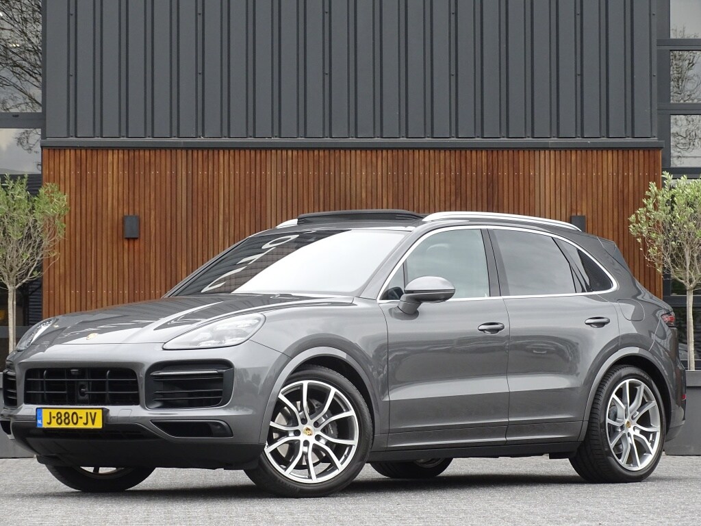 Porsche Cayenne 3.0 E-Hybrid 462PK / sportDesign / softclose / Bose / BTW / 360°