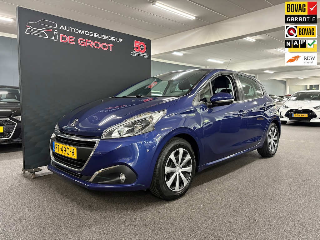 Peugeot 208 1.2 PureTech Blue Lion/ NL auto/ Trekhaak/ Navi/ Apple carplay