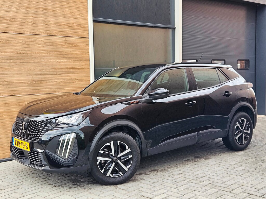 Peugeot 2008 1.2 Hybrid 136 Style Carplay LED Climate PDC