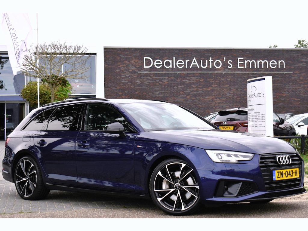 Audi A4 Avant 45 TFSI quattro Sport S line black edition