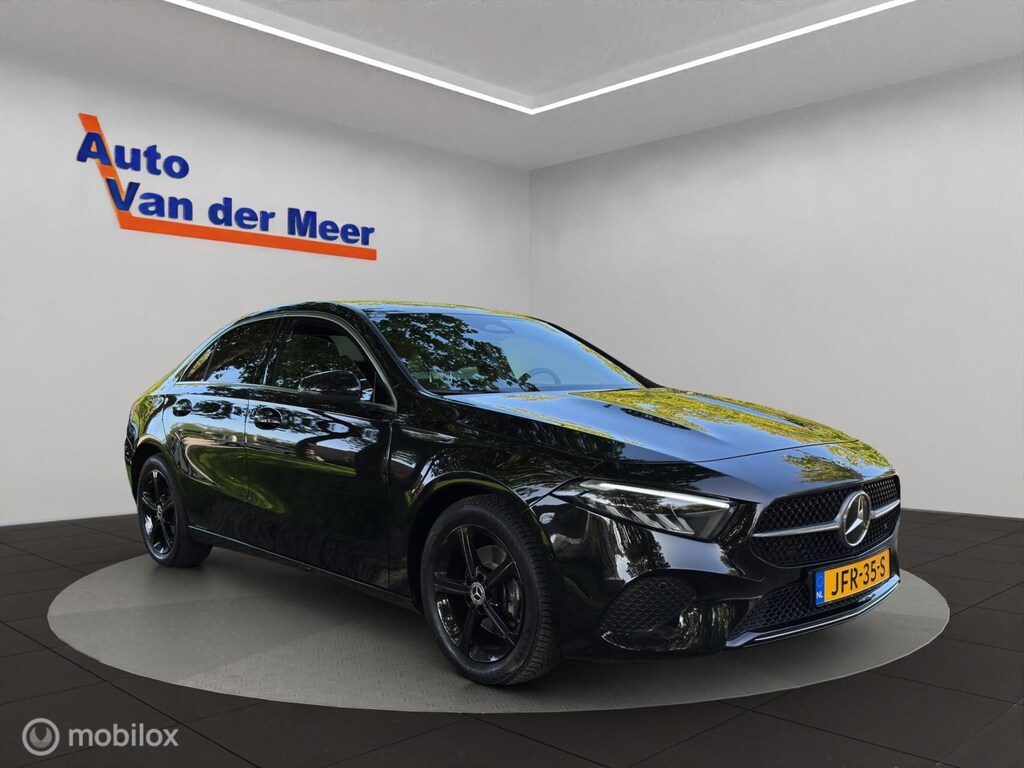 Mercedes-Benz A-klasse 180 AMG Line