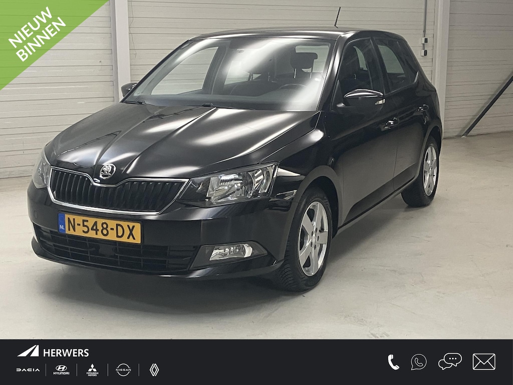 Skoda Fabia 1.2 TSI Drive 5 drs / All Seasonbanden / Airco / Cruise Control / Stoelverwarming / Bluetooth