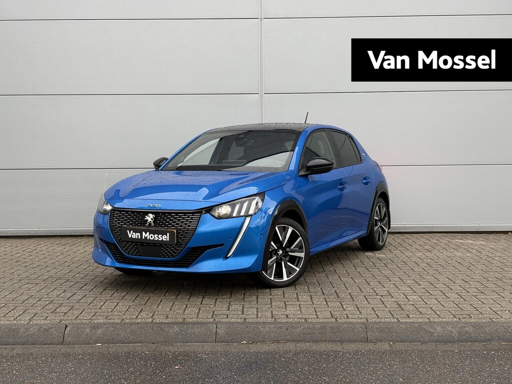 Peugeot 208 1.2 PureTech GT-Line | Panoramadak | Adaptieve Cruise Control | Camera | Apple Carplay/Android Auto