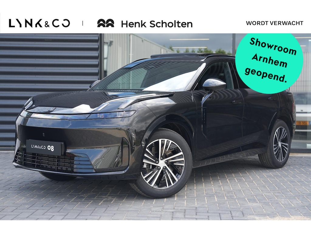 Lynk & Co 08 1.5 Business Edition | 200km Hybride | High Beam LED | Panoramadak | 360° Camera | 19 inch velgen | Stoelverwarming | Akoestisch glas | Bestuurdersstoel met geheugen | Sfeerverlichting | Apple Carplay | Dodehoekassistent | Adaptive Cruise Contol | Keyless Entry