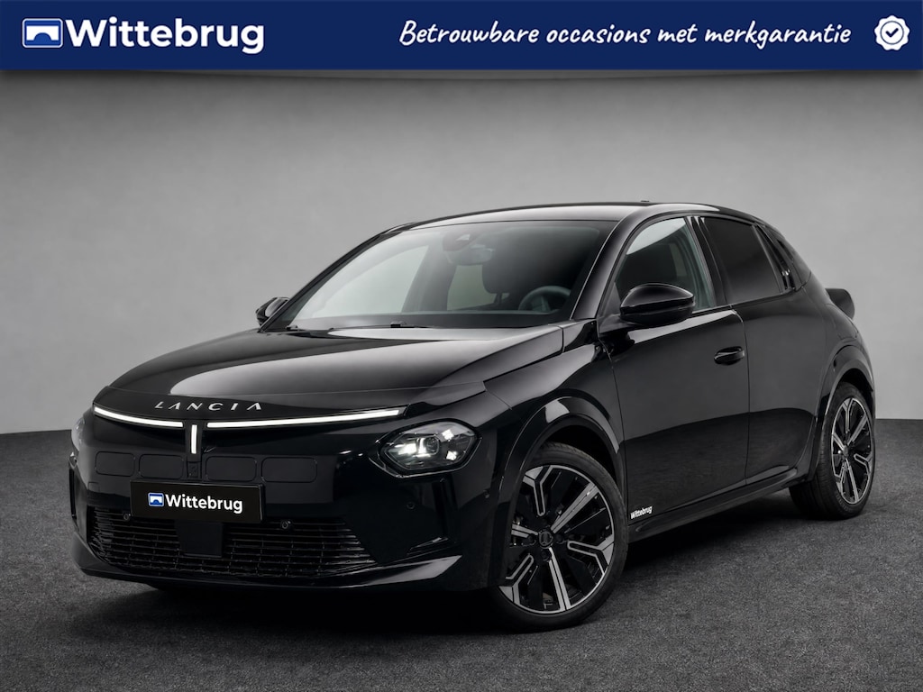 Lancia Ypsilon LX 51 kWh NIEUWSTAAT !!