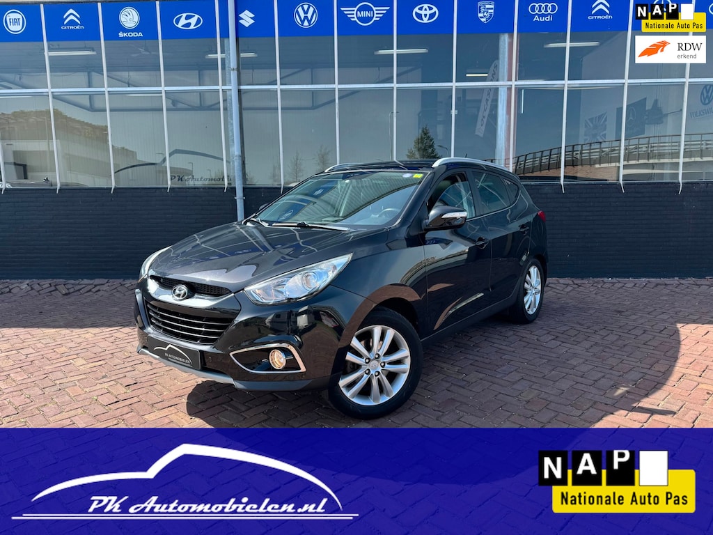 Hyundai ix35 2.0i i-Catcher **PANODAK + CAMERA + THAAK + KEYLESS**