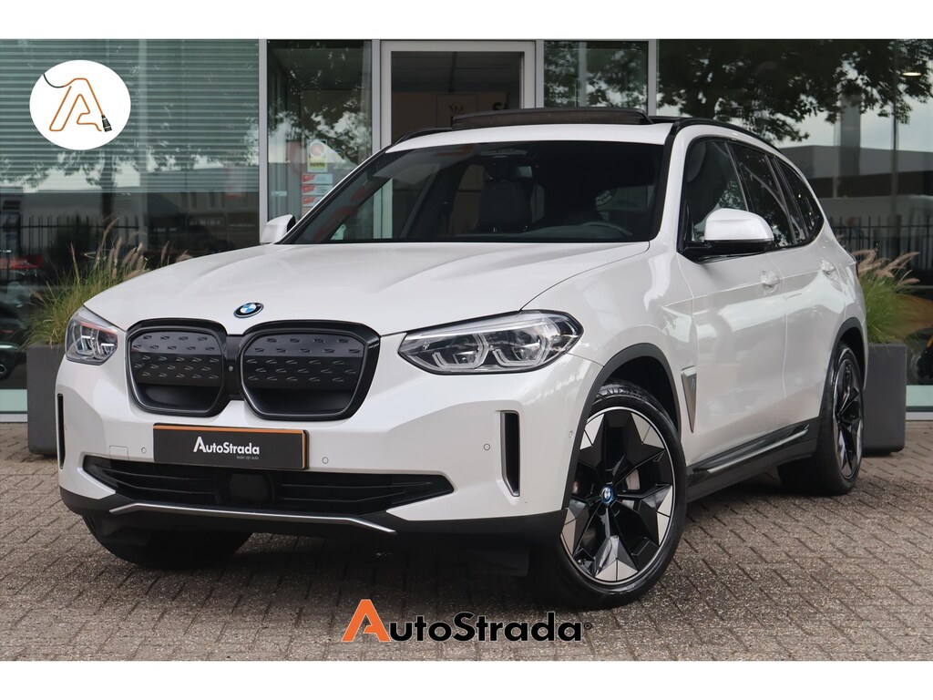 BMW iX3 (g08) iX3 High Executive 286pk SoH 97% I Pano I Harman Kardon I Keyless I Trekhaak I Navi