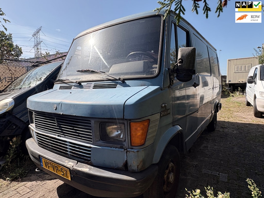 Mercedes-Benz Overige Bestelwagen 208 D kort/laag - stuurbekrachtiging - apk tot 10-2027