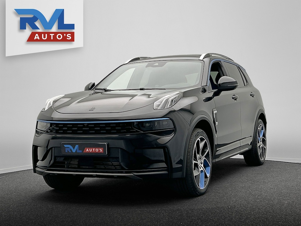 Lynk & Co 01 1.5 261PK Plug-in Hybrid *Zwarte Hemel* 360 Camera Pano/dak Apple/Carplay Adaptive/Cruise
