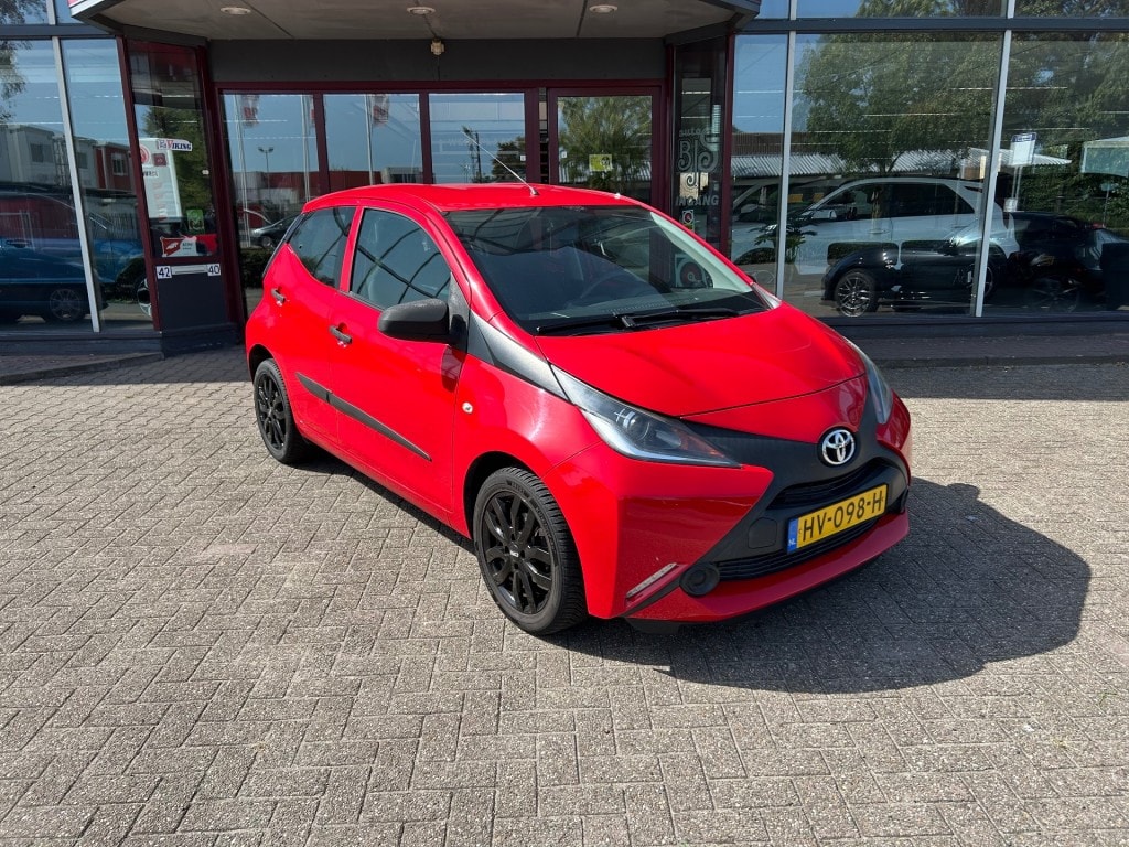 Toyota Aygo 1.0 VVT-I X-NOW