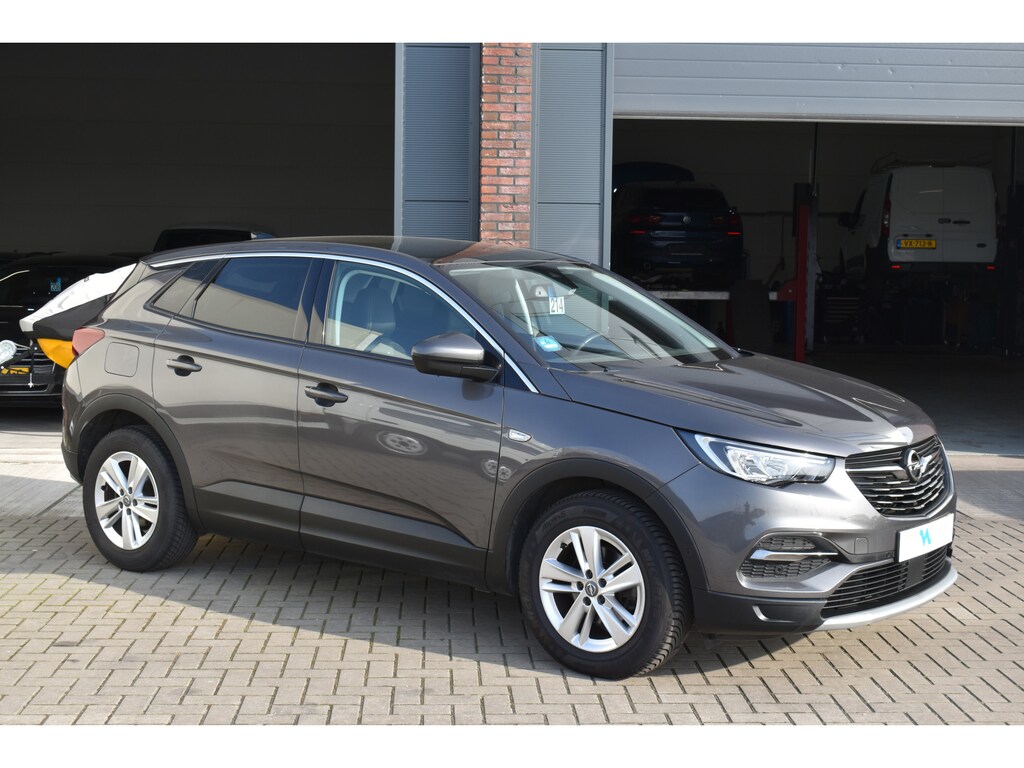 Opel Grandland X 1.5 CDTi Business Executive