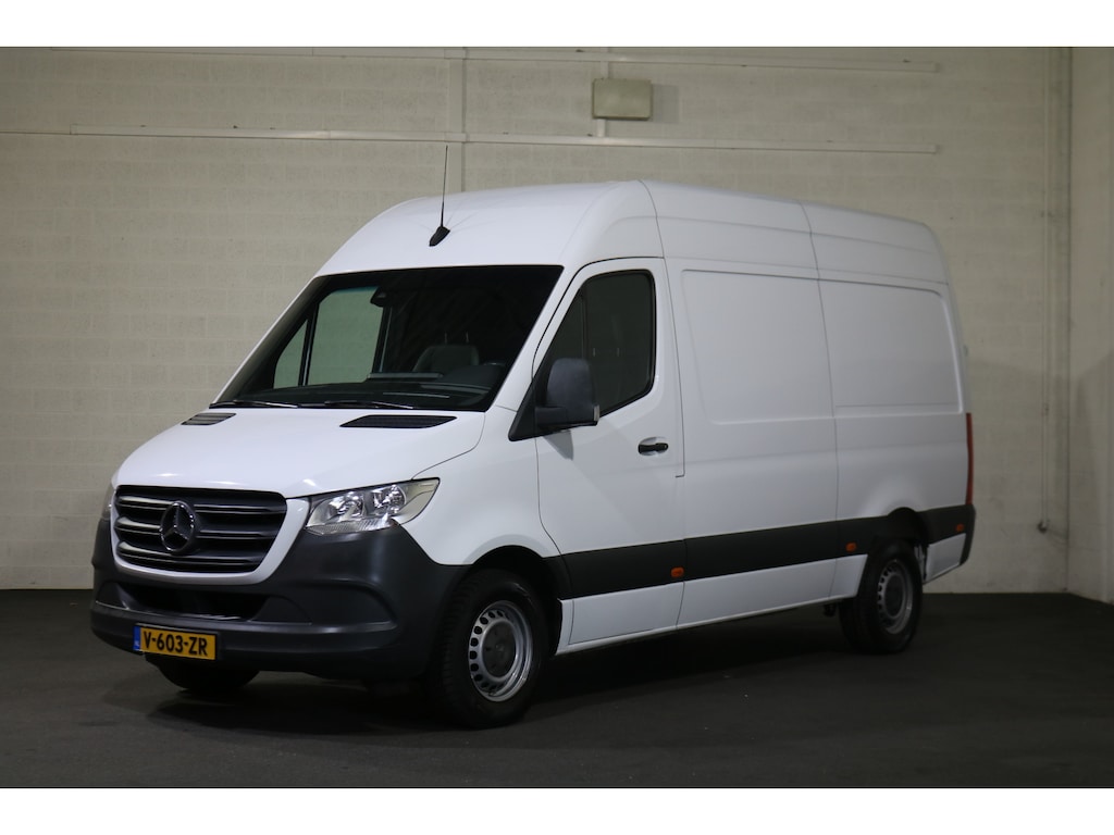Mercedes-Benz Sprinter 316 CDI L2 H2 Airco Navigatie Camera 3.5t Trekhaak