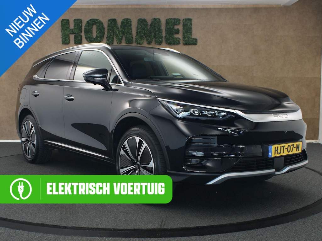 BYD Tang Flagship 108.8 kWh - ORIGINEEL NEDERLANDSE AUTO - AFNEEMBARE TREKHAAK - TREKGEWICHT 1500 KG - LEDEREN BEKLEDING - PANORAMADAK - 7 ZITPLAATSEN - ELEKTRISCHE VERSTELLING STUUR - AIRCO VOOR ACHTERPASSAGIERS - ELEKTRISCHE STOELEN VOOR - ELEKTRISCHE ACHTERKLEP - 2 LAADKABELS - 3 FASEN - STOELVENTILATIE VOOR