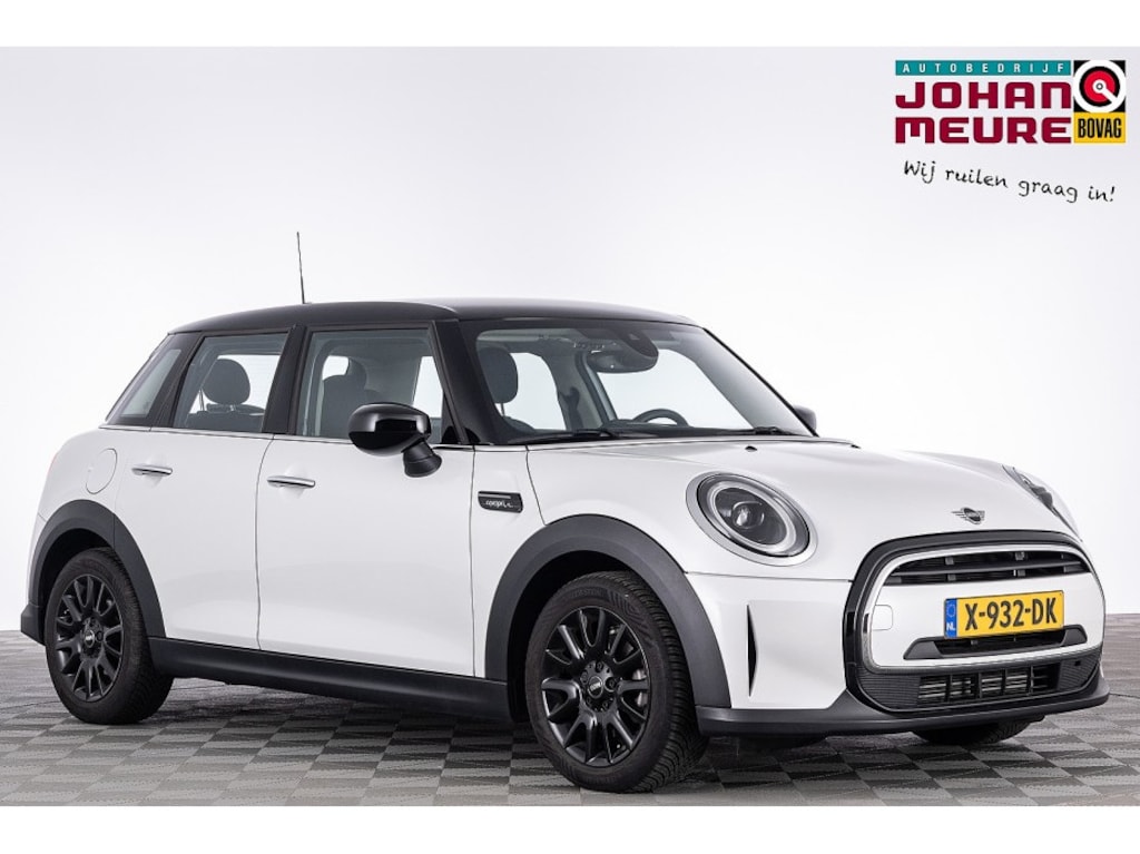 MINI Cooper Mini 1.5 Camden Edition Automaat ✅ 1e Eigenaar *LET OP, DONDERDAG 10 SEPT. GESLOTEN!*