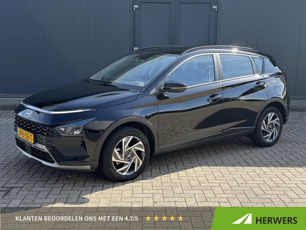 Hyundai Bayon 1.0 T-GDI Comfort Automaat / Apple Carplay / Navigatie / Achteruitrijcamera / Airco / Cruise Control / Parkeersensoren Achter / NAP Logisch