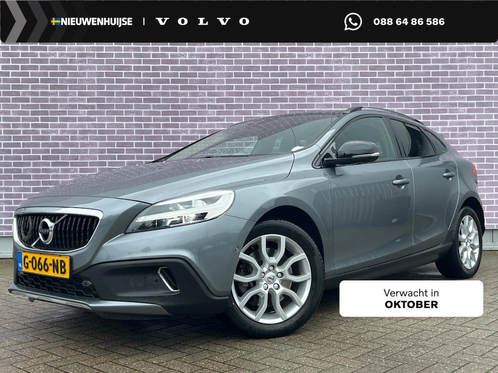 Volvo V40 Cross Country 1.5 T3 Polar+ Luxury | Trekhaak | Harman/Kardon | Leer | Panorama | Stoelverwarming | Panorama dak | Cruise control |