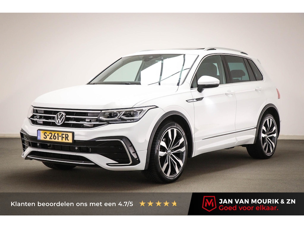 Volkswagen Tiguan 1.5 TSI R-Line Business | IQ LIGHT | PANORAMADAK | SFEERVERLICHTING | DAB | APP CONNECT | CAMERA | 20"