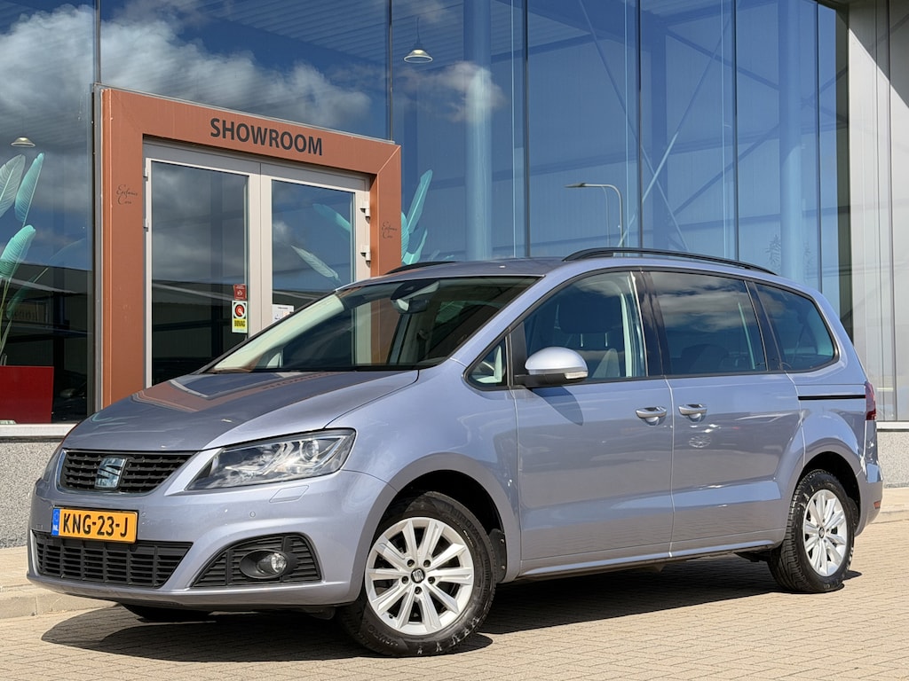 SEAT Alhambra 1.4 TSI Style | Elek. Trekhaak | Cruise | Achteruitrijcamera | Stoelverwarming | 7 Persoons |