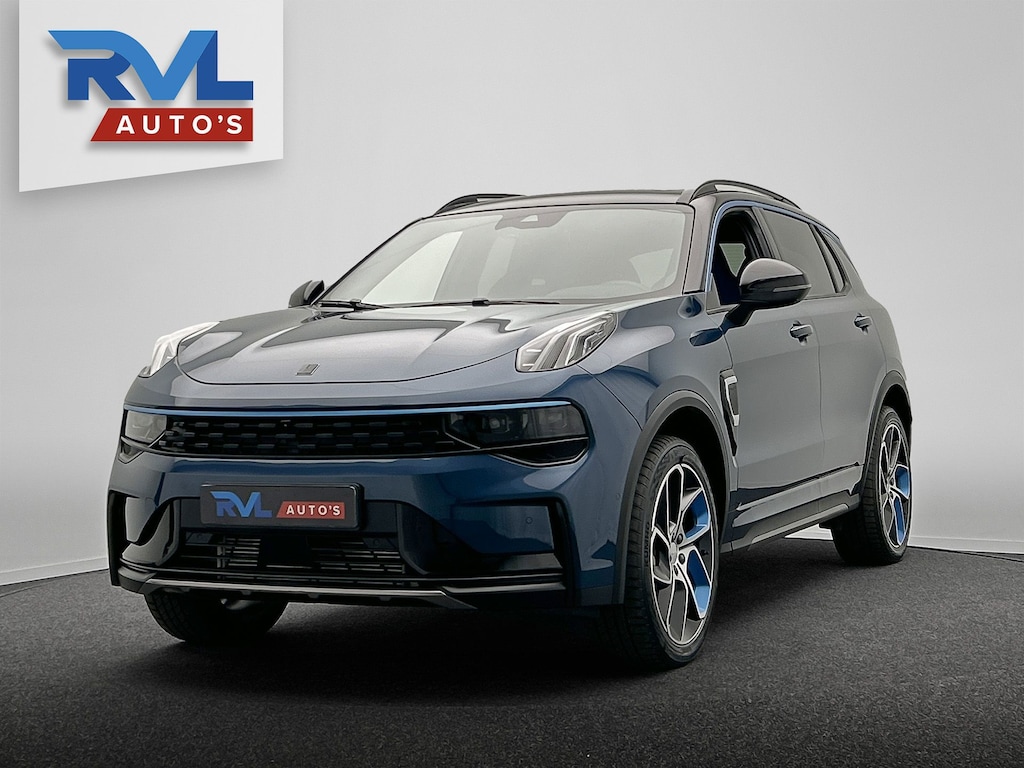 Lynk & Co 01 1.5 261PK Plug-in Hybrid *Zwarte Hemel* 360 Camera Pano/dak Apple/Carplay Adaptive/Cruise