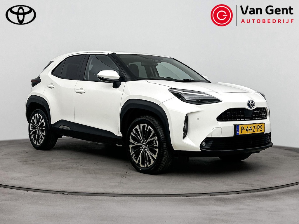 Toyota Yaris Cross 1.5 Hybrid Executive | Dodehoek detectie | Stoelverwarming | Head-up display | JBL | Apple Carplay / Android Auto | Parkeersensoren voor/achter | 18 inch
